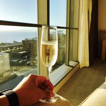 Four Seasons Hotel Seattle - Amazing view - Hotels Near Me - Seattle, Washington Four Seasons Hotel Seattle - Amazing view - Hotels Near Me - Seattle, Washington