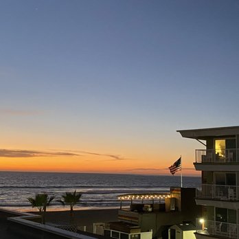 Surfer Beach Hotel - undefined - San Diego, CA