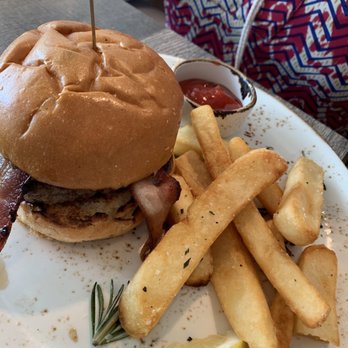 The Aussie Grind - Cafes Near Me - Frisco, Texas