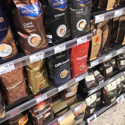 E Center - Coffee in Edeka. Great selection from which to choose.
