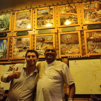 ICAVI - Alex with our friend giving us the thumbs up as we totally agree about his special presentation for us! - Wine Tasting Room Near Me - San Miguel de Allende, GUA ICAVI - Alex with our friend giving us the thumbs up as we totally agree about his special presentation for us! - Wine Tasting Room Near Me - San Miguel de Allende, GUA