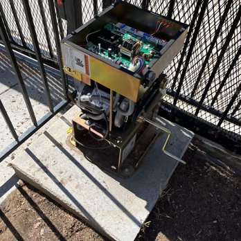 Arteaga Fencing - Slide Gate operators - Fences & Gates Near Me Arteaga Fencing - Slide Gate operators - Fences & Gates Near Me