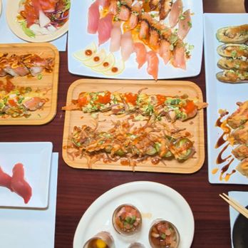 Meiga Sushi - Sushi Bars Near Me - San Bernardino, California