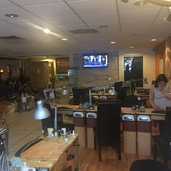 Empress Nails II Day Spa - Nail Salons Near Me - Lisle, Illinois