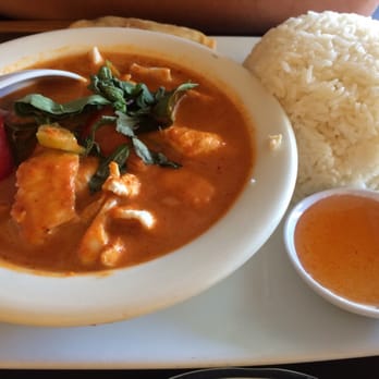 Nine & Nine Thai Kitchen - Panang Curry lunch special - Thai Near Me - Pasadena, California Nine & Nine Thai Kitchen - Panang Curry lunch special - Thai Near Me - Pasadena, California