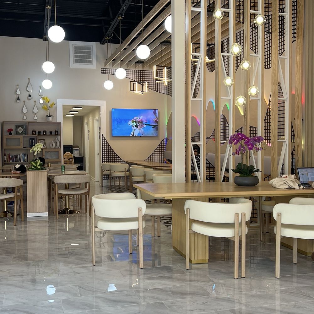 Gossip Tea Lounge - Eat-in tables. - Vietnamese Near Me - Durham, North Carolina