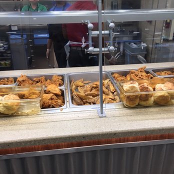 Royal Farms - The fried chicken bar - Gas Stations Near Me - Broomall, Pennsylvania Royal Farms - The fried chicken bar - Gas Stations Near Me - Broomall, Pennsylvania
