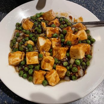 Rainbow Chinese Restaurant & Bar - Ma po tofu made vegan by omitting the pork - Chinese Near Me - Minneapolis, Minnesota