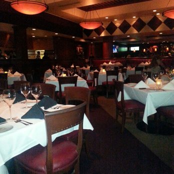 Fleming’s Prime Steakhouse & Wine Bar - Dinning room - Steakhouses Near Me - Tucson, Arizona