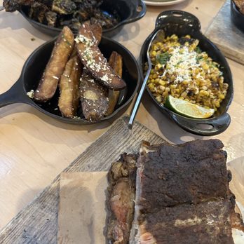 Butchertown Hall - Gastropubs Near Me - Nashville, Tennessee