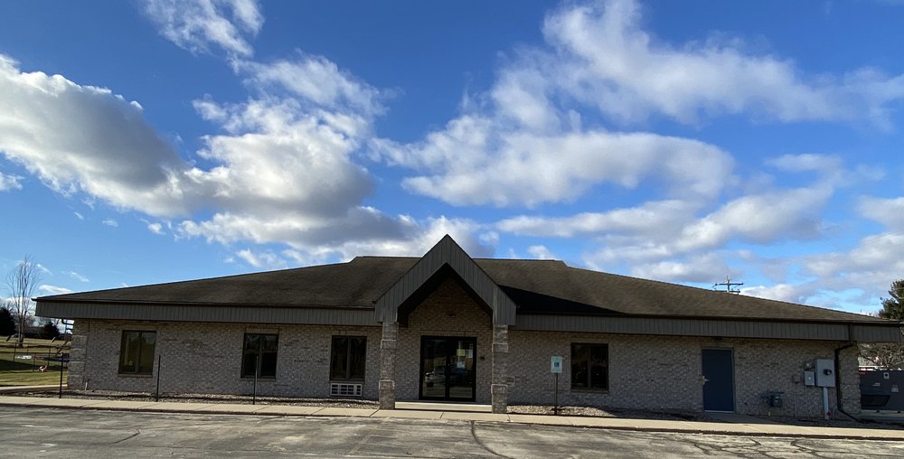 NELL’S WIGS & BOUTIQUE Updated August 2024 1445 North Rd, Green Bay