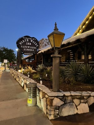 Clearman's North Woods Inn - San Gabriel by null