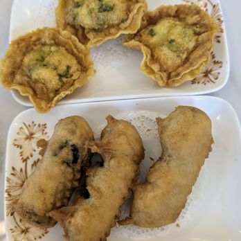 D Cuisine - Crispy chive cake and crabmeat wrap with seaweed - Dim Sum Near Me - Westmont, Illinois