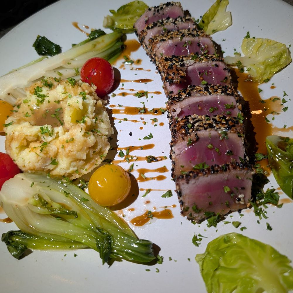 Sbicca Del Mar - Sesame Crusted Ahi - Wine Bars Near Me - Del Mar, California Sbicca Del Mar - Sesame Crusted Ahi - Wine Bars Near Me - Del Mar, California