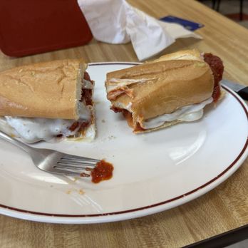D'aleo Italian Deli - Chicken parmigiana - Delis Near Me - Saint Augustine, Florida