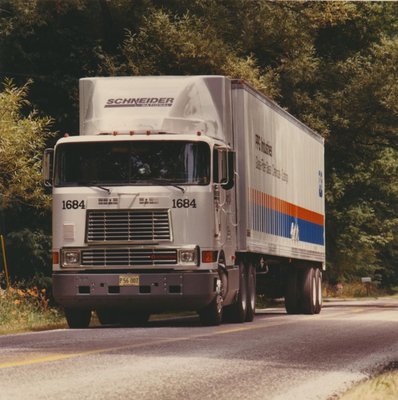 FLYNN’S TRUCK STOP - Updated February 2026 - 18 Photos & 26 Reviews