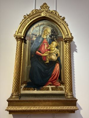 Uffizi Galleries by null