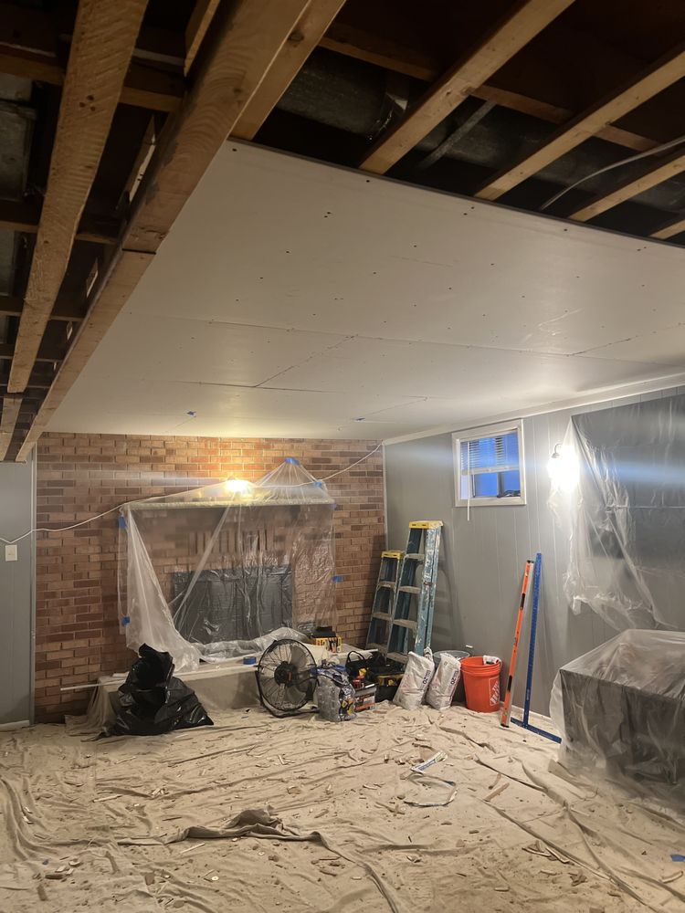 Slide of Garmo Contractor