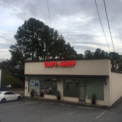 VAPE SHOP NEAR ME - Come see the most knowledgeable vape staff in town