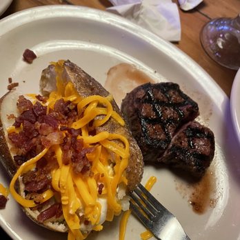 Texas Roadhouse - Filet medium. Cooked perfect - Barbeque Near Me - Rialto, California Texas Roadhouse - Filet medium. Cooked perfect - Barbeque Near Me - Rialto, California