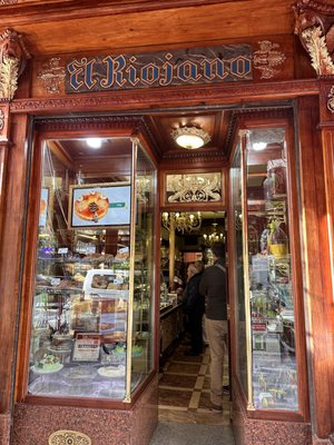 El Riojano by null