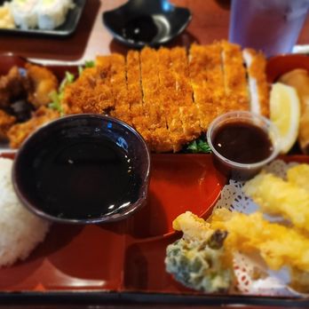 Maruya - katsudon dinner bento $23 - Sushi Bars Near Me - Los Angeles, California Maruya - katsudon dinner bento $23 - Sushi Bars Near Me - Los Angeles, California