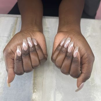 Varnish Lab - Chrome nails :) - Nail Salons Near Me - Playa Vista, California