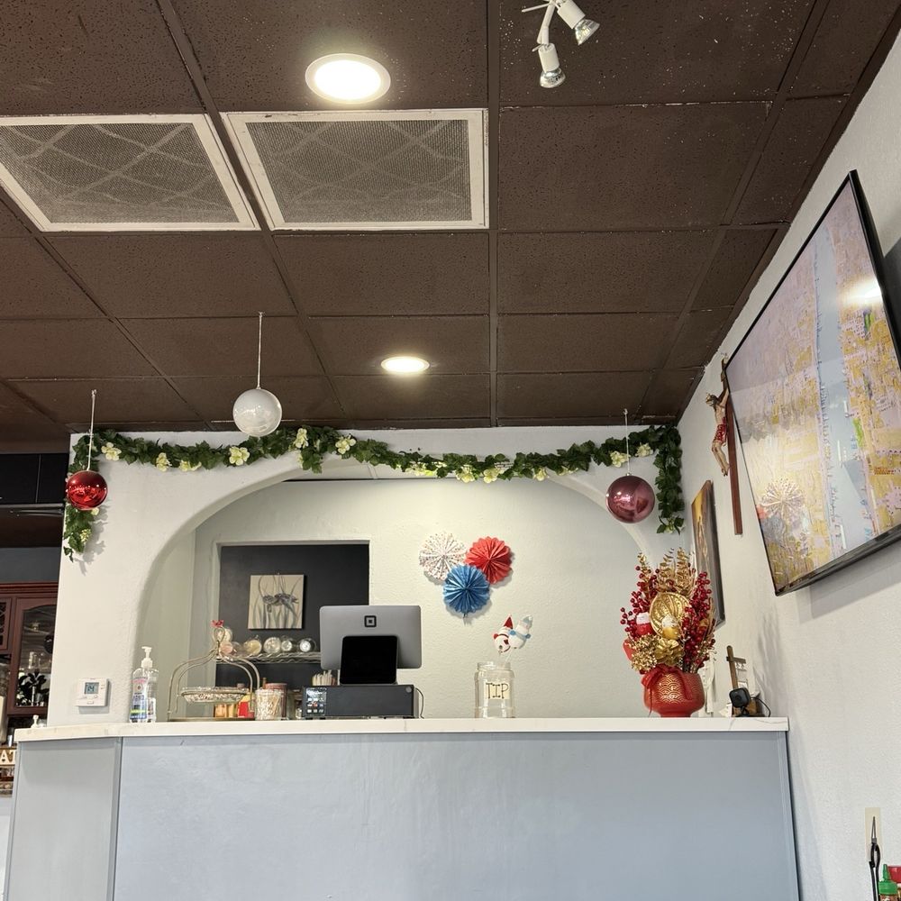 Pho Chala - Inside - Vietnamese Near Me - Canoga Park, California Pho Chala - Inside - Vietnamese Near Me - Canoga Park, California