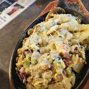 Huckleberry's - Mississippi Skillet - Breakfast & Brunch Near Me - Arlington, Texas