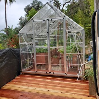 Nick House Gardening - a greenhouse on a deck - Gardeners Near Me - Los Angeles, California Nick House Gardening - a greenhouse on a deck - Gardeners Near Me - Los Angeles, California