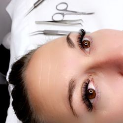 Atelier Lash + Brow - Volume refill