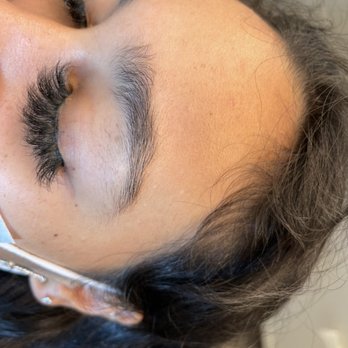 Eyebrow Threading By Selene - Before - Eyebrow Services Near Me - Los Angeles, California Eyebrow Threading By Selene - Before - Eyebrow Services Near Me - Los Angeles, California