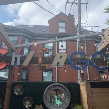 Homeslice - Back patio - Pizza Near Me - Chicago, Illinois