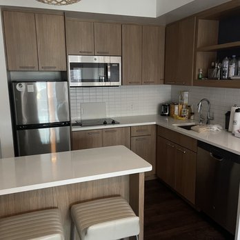 Element Ontario - I love this layout with the kitchen. Has everything you need. - Hotels Near Me - Ontario, California