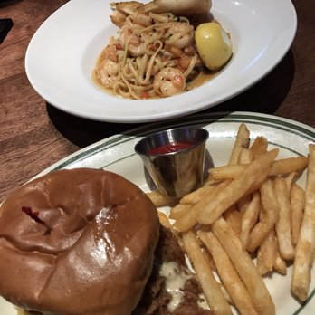 Blackfinn Ameripub - DC - Sports Bars Near Me - Washington, DC, District of Columbia