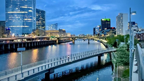 Schuylkill River Park by null