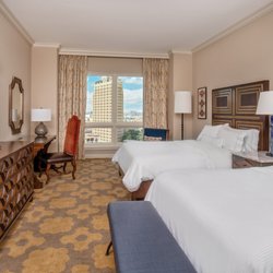 The Westin Riverwalk, San Antonio - Thrive during your visit to San Antonio in your elegantly appointed queen/queen room.