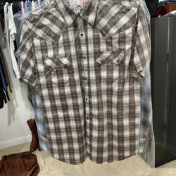His Waters Cleaning Service - 4 button ups with light starch