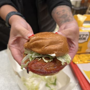 Hey Chicken - New Orleans chicken sando - Burgers Near Me - San Gabriel, California Hey Chicken - New Orleans chicken sando - Burgers Near Me - San Gabriel, California
