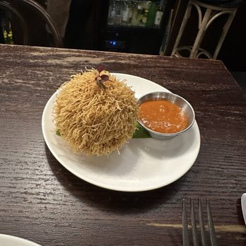 Gunpowder - Venison & Vermicelli donut - Indian Near Me - Spitalfields, XGL Gunpowder - Venison & Vermicelli donut - Indian Near Me - Spitalfields, XGL