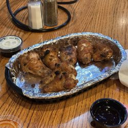 Village Pizza - Traditional Wings - Half Dozen