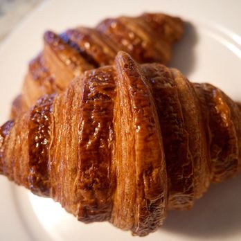 Dean & Deluca - Croissaunt $5ea - Coffee & Tea Near Me - Honolulu, Hawaii