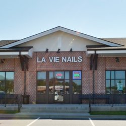 La Vie Nails