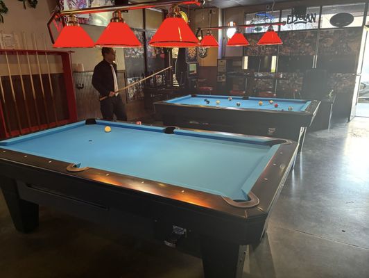 Kelly’s Pub by null