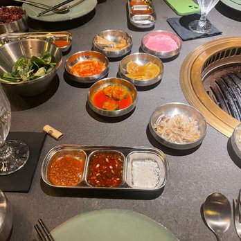 Wu's Korean BBQ - Barbeque Near Me - Chicago, Illinois