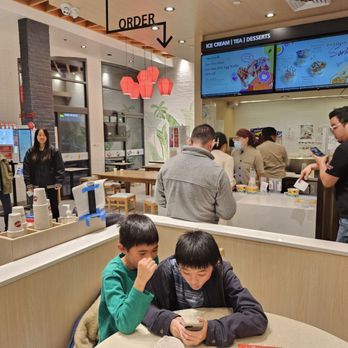 Meet Fresh - People wondering where their order went. - Desserts Near Me - Santa Clara, California Meet Fresh - People wondering where their order went. - Desserts Near Me - Santa Clara, California