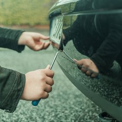 G & R Tags and Title Service