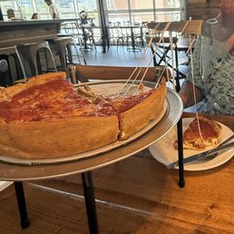 Chicago deep dish pizza! Perfect! Chicago deep dish pizza! Perfect!