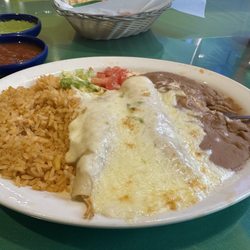 Jose's Mexican Grill & Cantina - Sour cream chicken enchiladas.