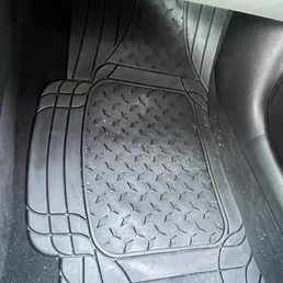 Dirty floor and the service left so they couldn't sell me a clean car. Dirty floor and the service left so they couldn't sell me a clean car.